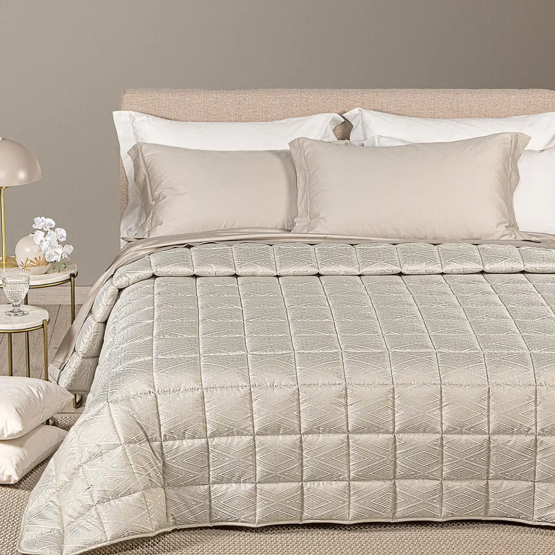 Trapunta Leggerissima minerva in Raso Jacquard 200 gr/mq