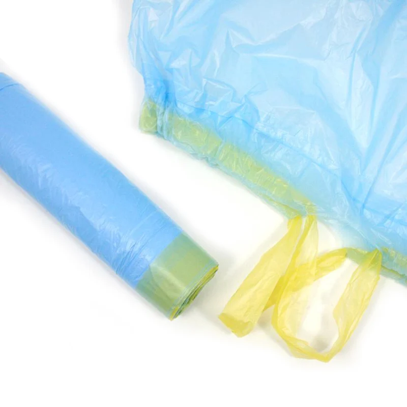 1 rotolo Sacco pattumiera azzurro con manici € 1,10 + Iva