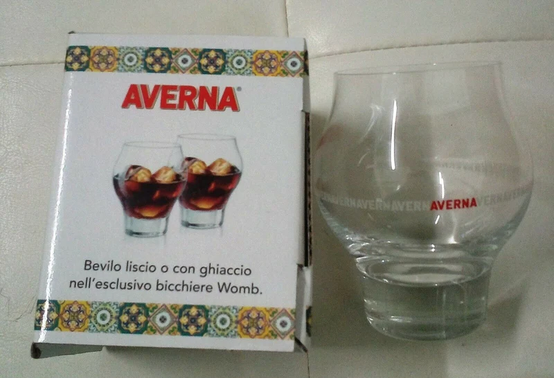 GRAPPA PIAVE BIANCA CL. 70 + DUE BICCHIERI AVERNA IN OMAGGIO