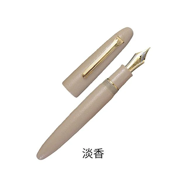 Penna stilografica Sailor Traditional Lacquer Art Penna stilografica Iromiyabi Profumo leggero Medio 10-1584-417