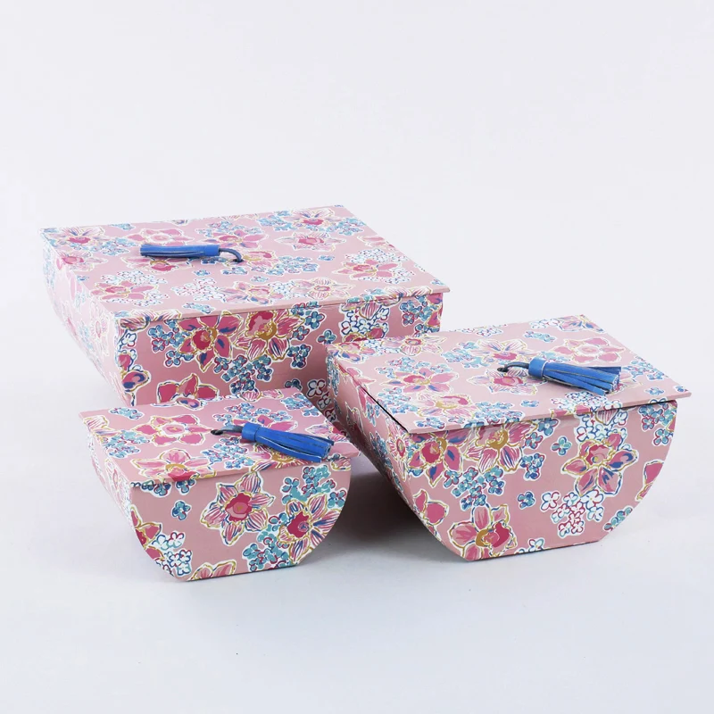 Scatola Jappo con Decorazione Fiori in Cartapesta 17 x 12 x 8 cm