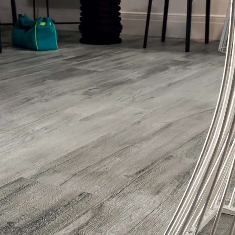 Gres Porcellanato Effetto Legno Rettificato Naturale 20x120 8.5mm Grigio Just Nature - Gardenia Orchidea