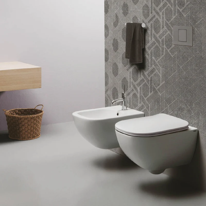 Vaso Sospeso Forever 50 Bianco Lucido Coprivaso Slim Soft Close - Disegno Ceramica