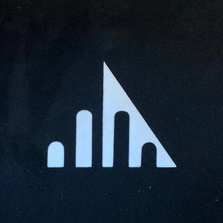 Zerbino con logo Toscano
