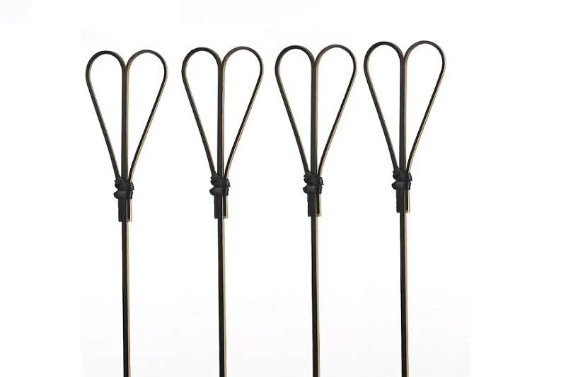 Spiedi in bamboo Cuore nero cm15